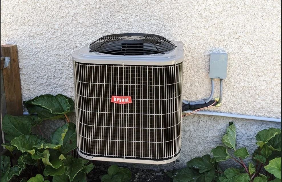 Outdoor heat pump
